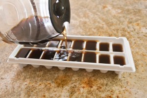 Pour coffee in ice try